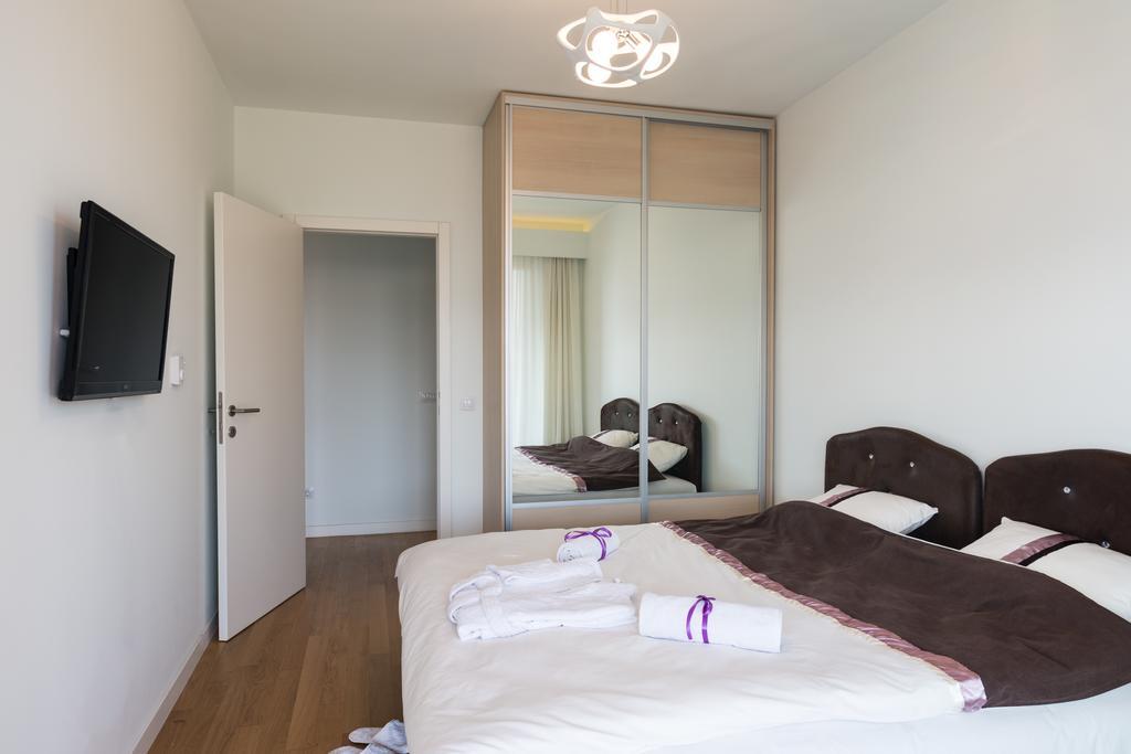 Apartment Mercedes Belgrad Cameră foto